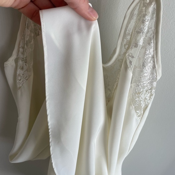Victoria’s Secret Gold Label Vintage Lace Embroidered Slip - Off White - Small - Picture 9 of 12